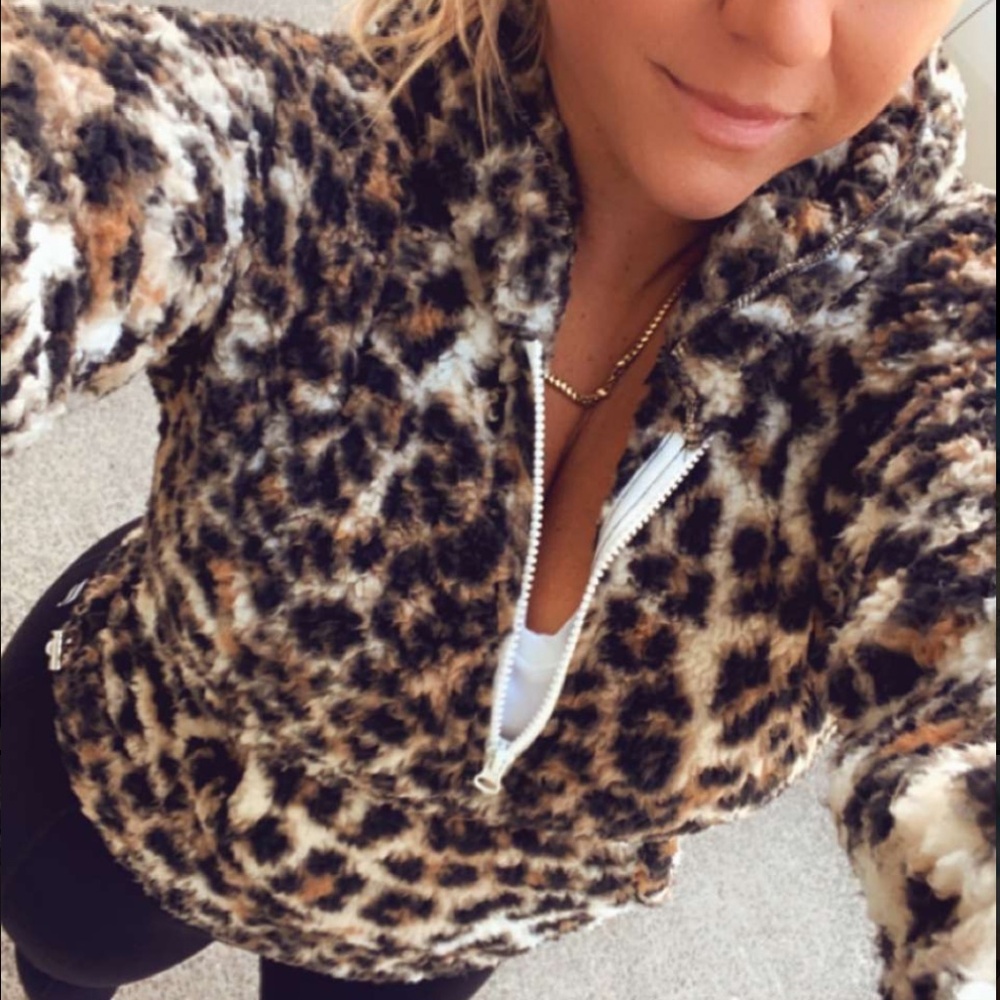 Leopard teddy quarter zip hoodie Medium - Picture 2 of 6